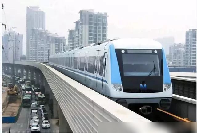 西宁轻轨最新动态,温馨日常与建设进展