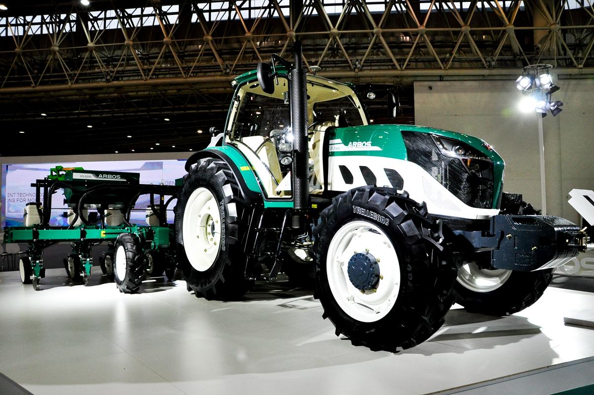 最新农机产品,与自然美景相伴,探索宁静的内心之旅