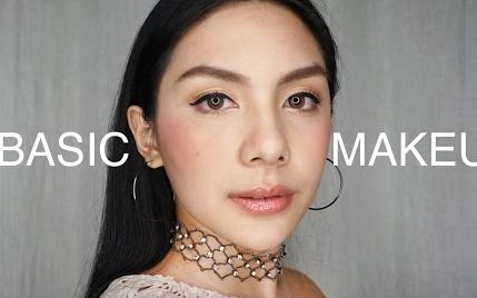 科技前沿化妆视频，探索最新美妆神器，重塑你的妆容魅力