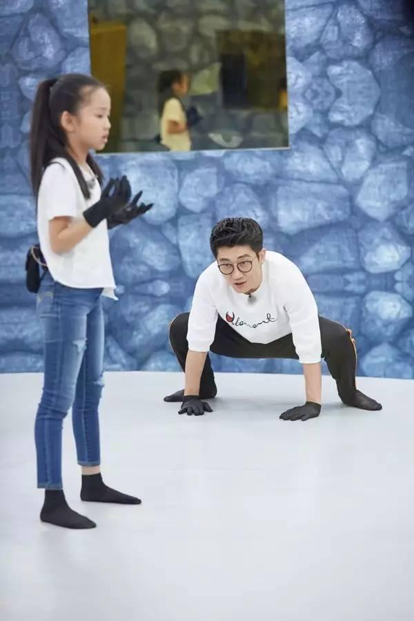 疯狂的麦咭最新游戏节目引发热议!