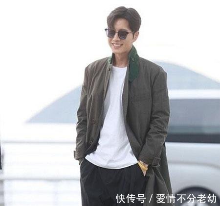 朴海镇最新动态,揭开明星生活的神秘面纱一探究竟