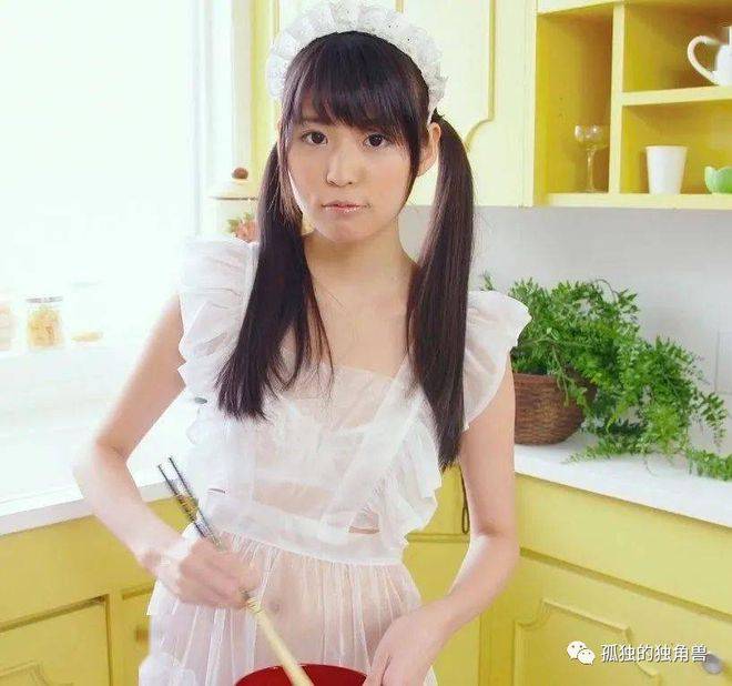 樱由罗最新高科技产品革新体验之旅,感受未来科技的力量