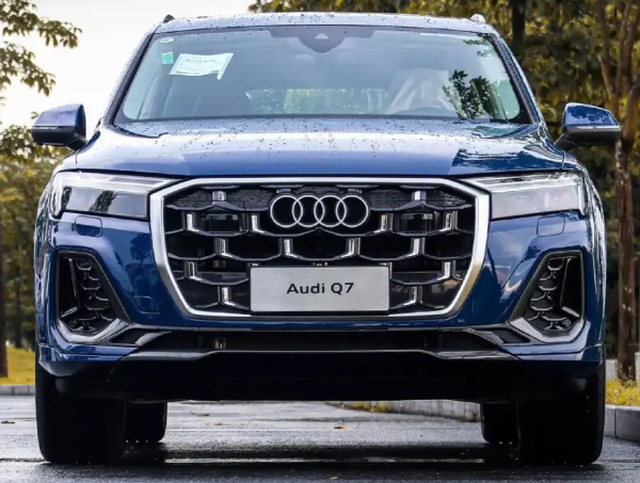 奥迪最新车标引领未来驾驶体验与科技出行潮流