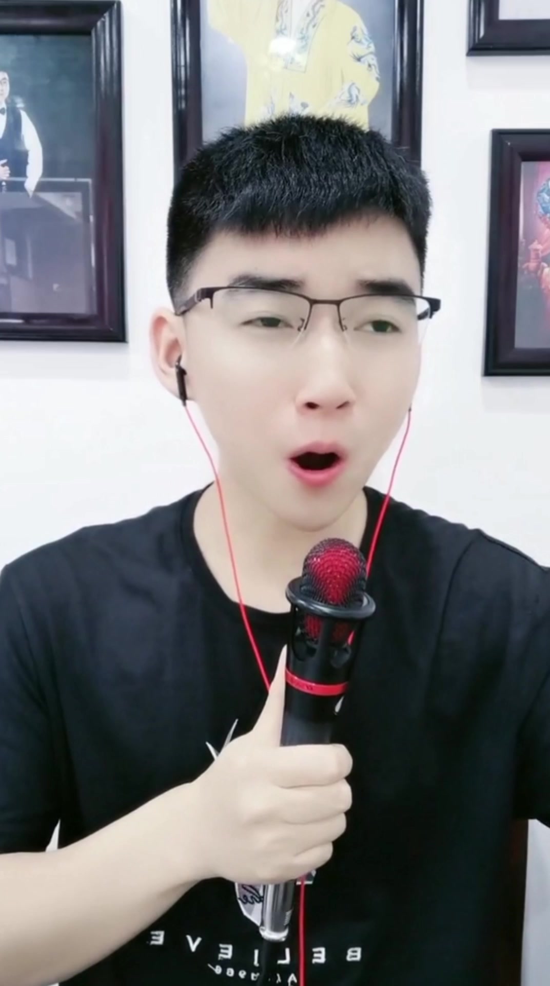 徐通通最新视频,日常温馨趣事与深厚友情展现情感纽带时刻