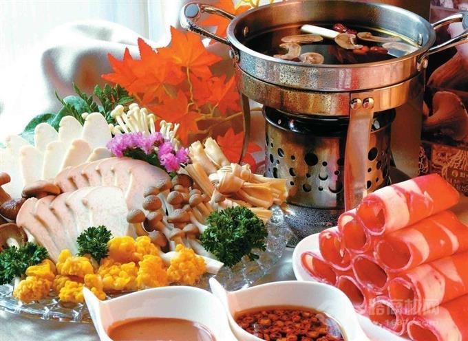 小巷美食秘境,最新颖火锅探秘之旅