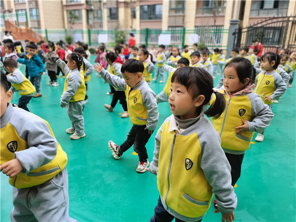 最新幼儿早操,自然美景的探索之旅