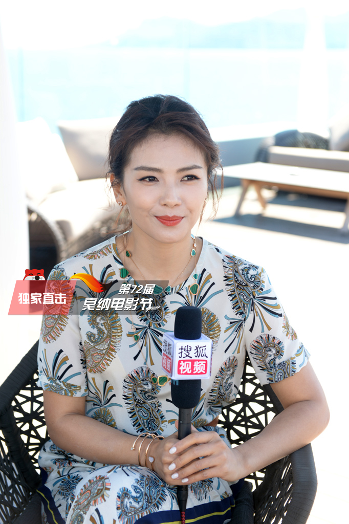 刘涛独家专访揭秘科技新星,体验未来生活新篇章,展望2025新篇章