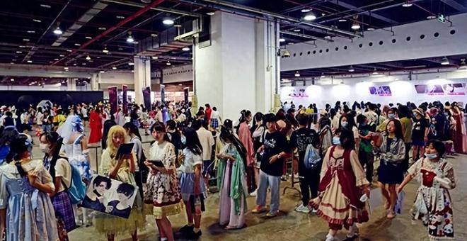 上海最新漫展,梦幻天堂的盛宴!✨💫