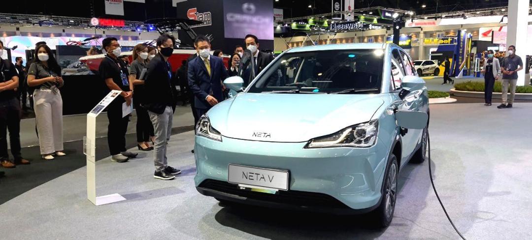 最新纯电汽车发展浪潮解析,各方观点探析与趋势展望