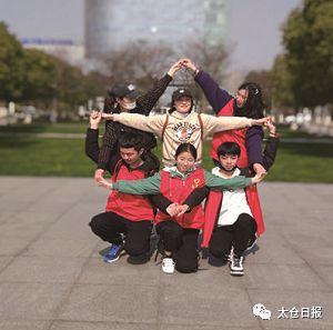 天镜湖畔的温馨日常，最新动态与湖畔生活