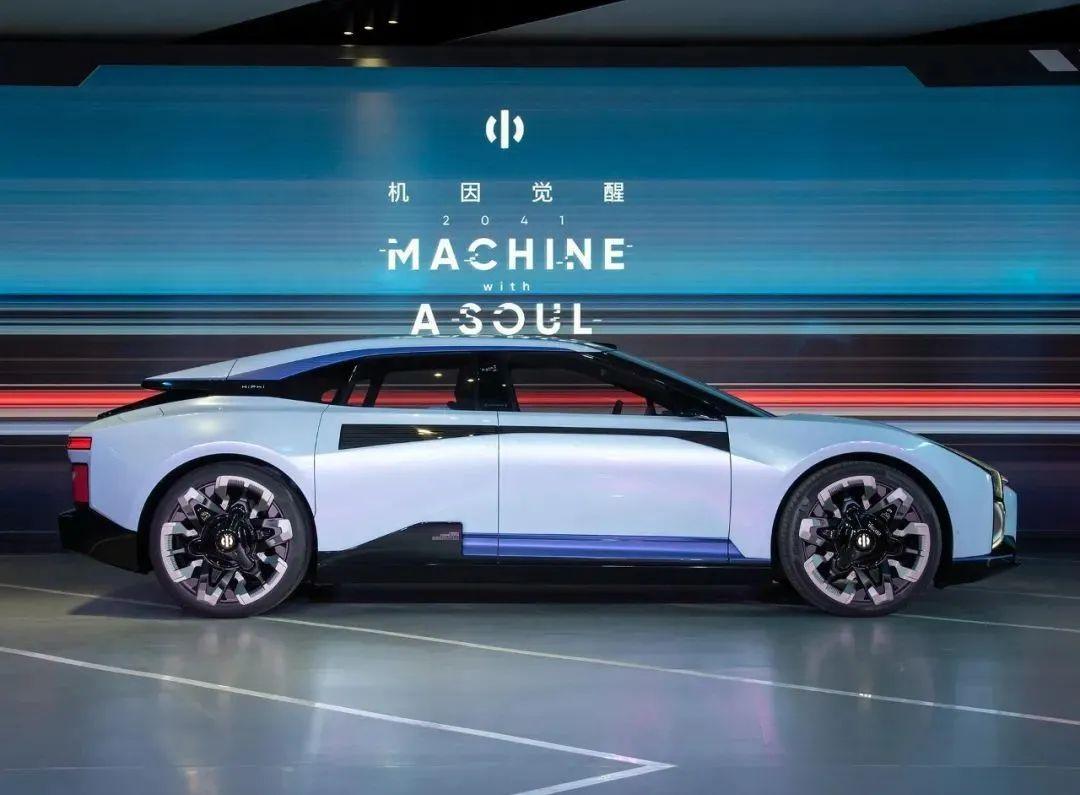 探索自然美景之旅,2077最新销量揭示心灵平静之旅