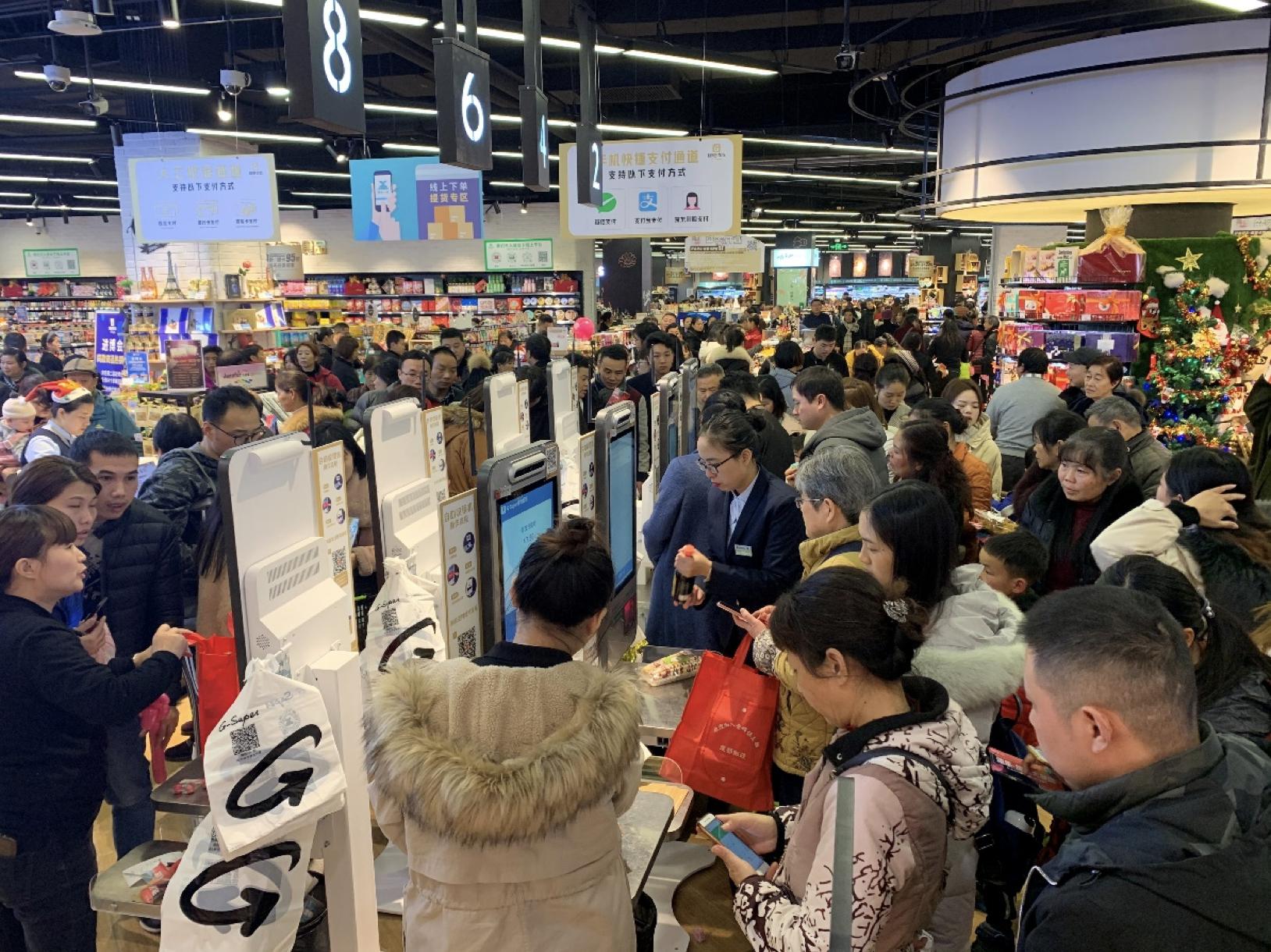 妍丽最新店，时尚美妆新里程碑，引领美妆潮流新风向标