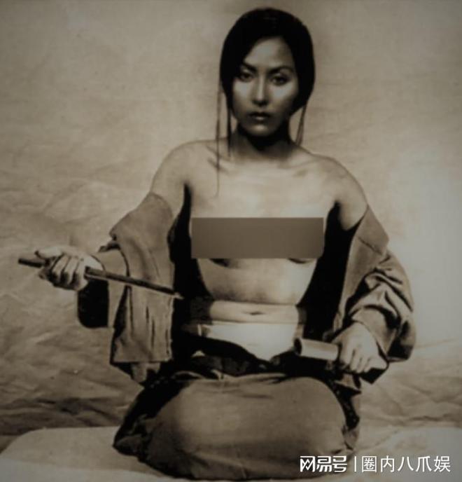 揭秘最新切腹女,事件背景、进展与影响