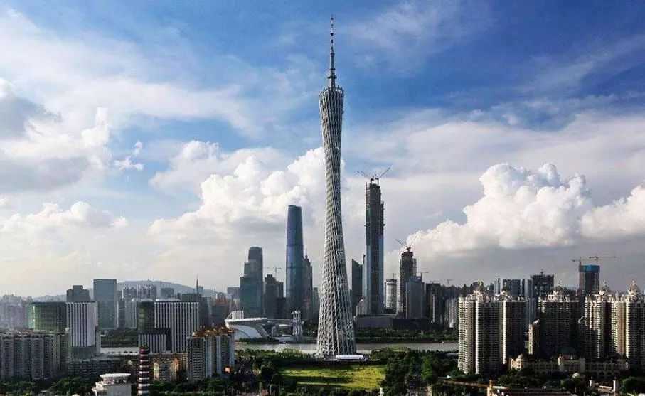 广州城市新貌，梦想与自信的力量在不断变化中绽放