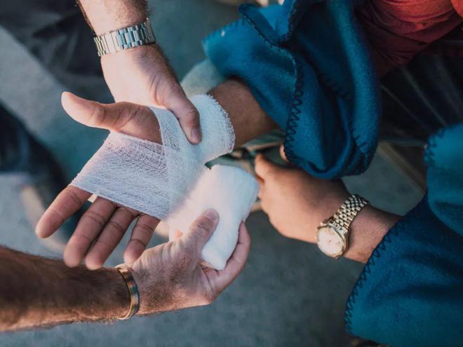 最新轻伤二,小巷深处的独特风味美食天堂探秘