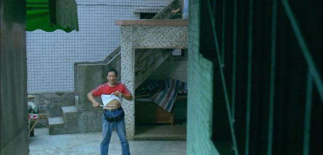 家暴真相揭秘,小巷特色小店背后的阴影与探索