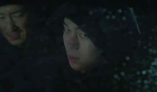 韩剧律师最新,正义与智慧的热血较量!