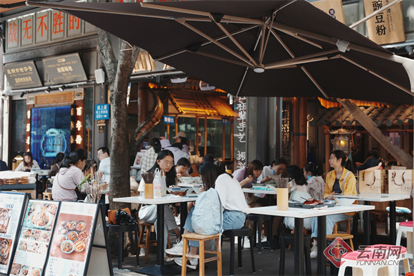 昆明餐饮新风尚,探寻小巷独特美食之旅