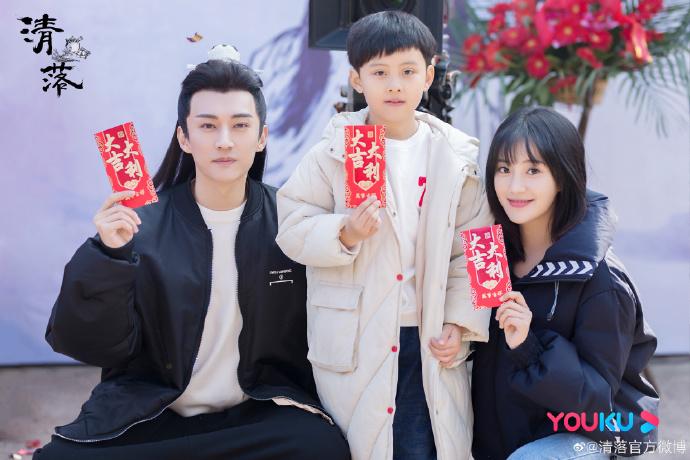 意料之外的温馨日常,坑爹最新之旅