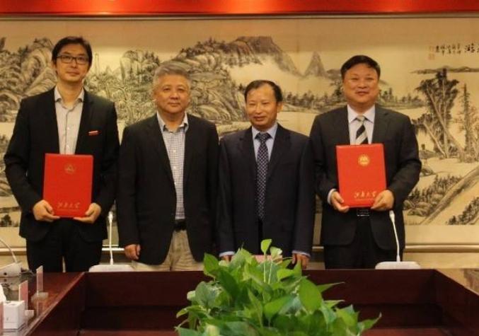 加拿大最新疫苗接种启动,小巷深处的健康守护之星