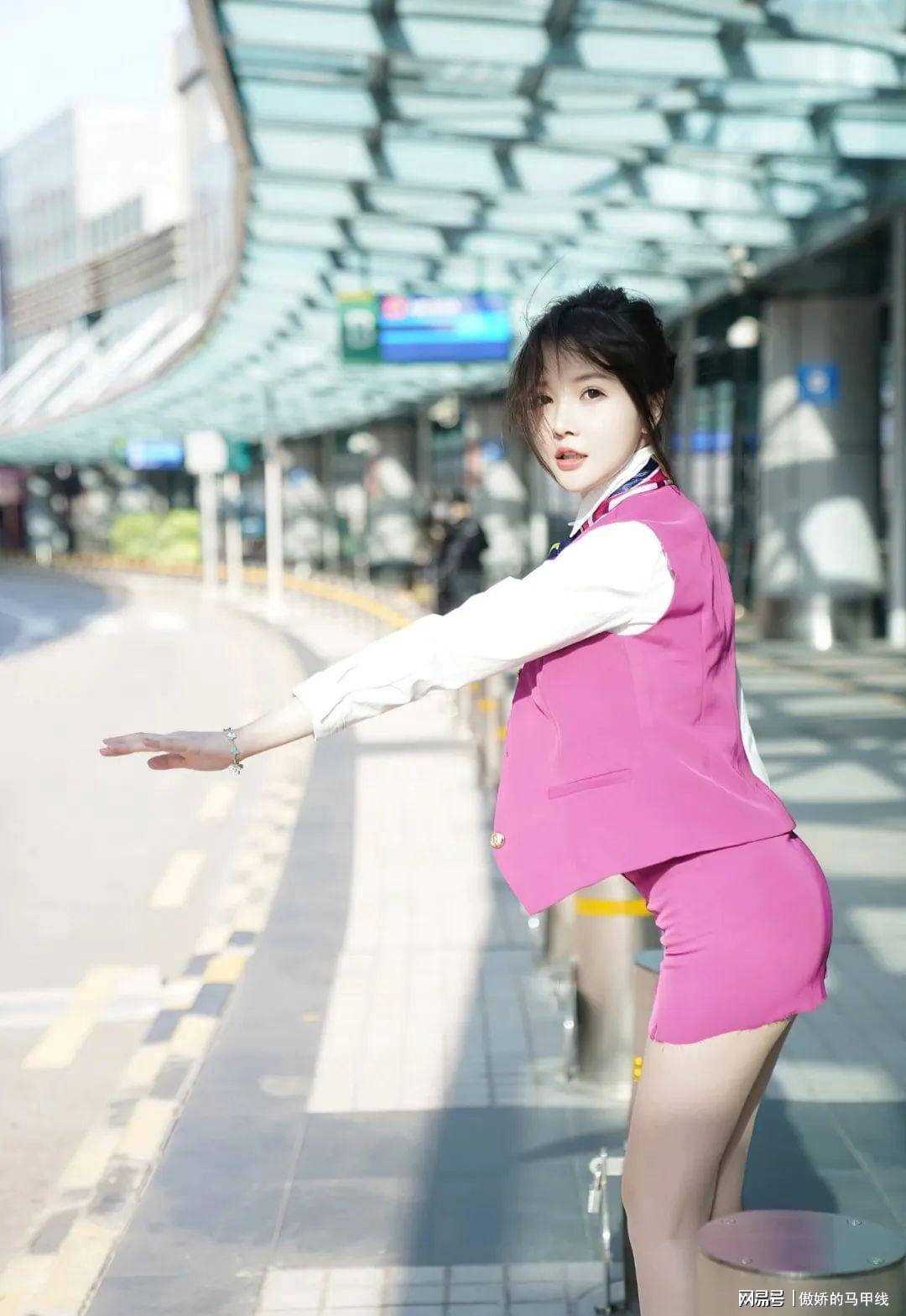 糯美子最新时尚潮流与科普解读美图欣赏