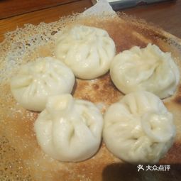 七色食堂最新，小巷中的美食探险之旅